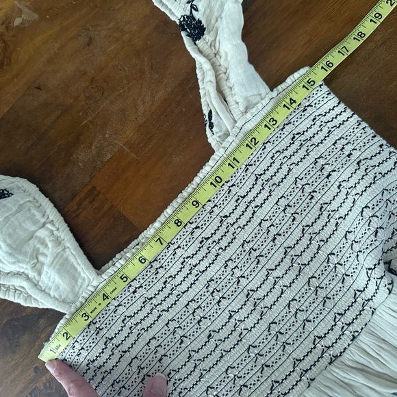Free People Tory Cream Smocked Mini Dress with Black Floral Embroidery L NWT - Picture 4 of 12